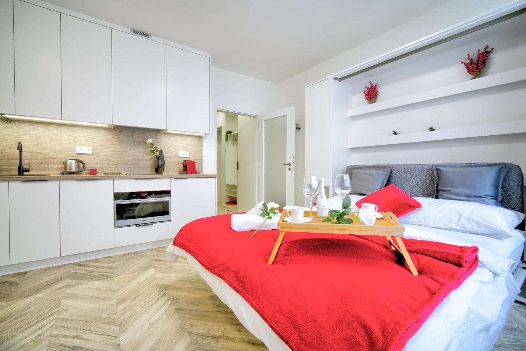City Relax Apartments With Free Parking, 10 Mins Walk To City Centre Brünn Exterior foto