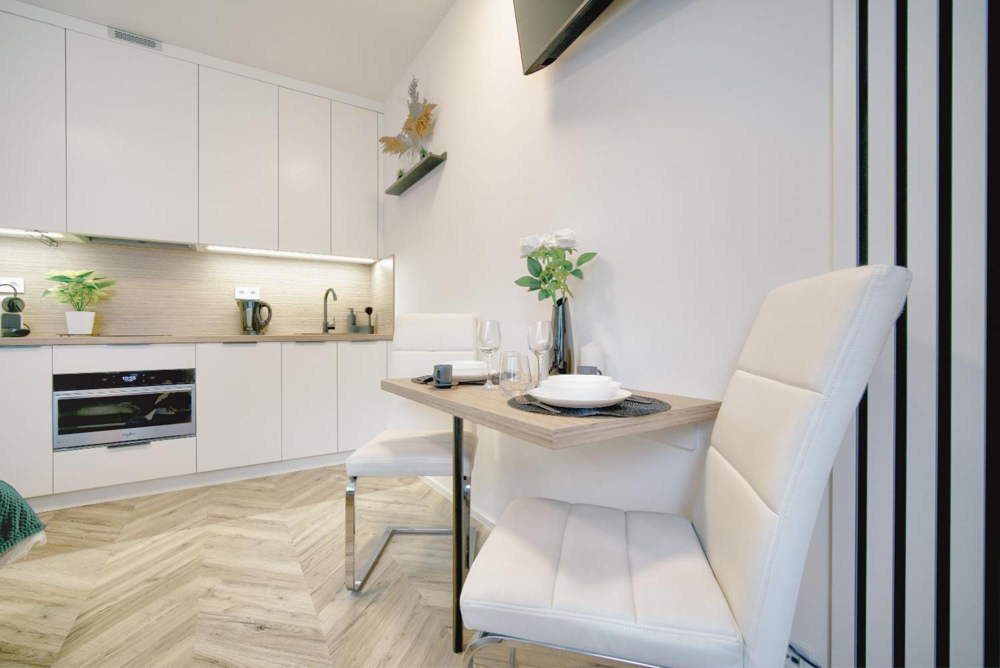 City Relax Apartments With Free Parking, 10 Mins Walk To City Centre Brünn Exterior foto